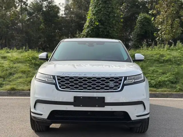 
								Range Rover Velar 250PS 2022 full									
