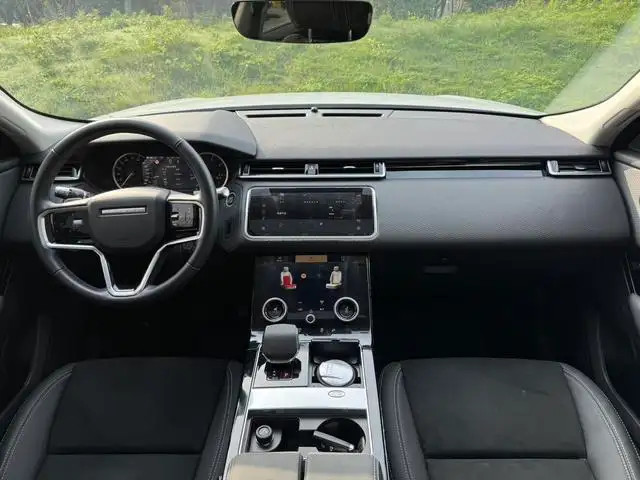 
								Range Rover Velar 250PS 2022 full									